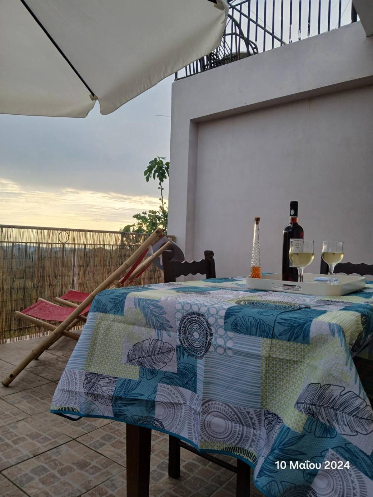 Guest House Christos Sgourades Esterno foto
