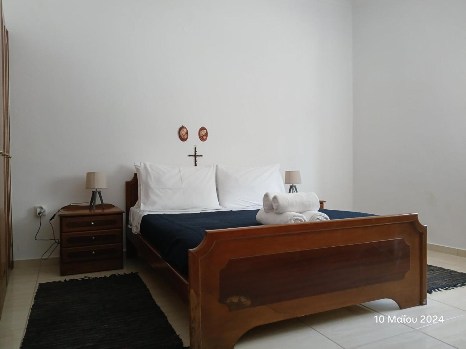 Guest House Christos Sgourades Esterno foto